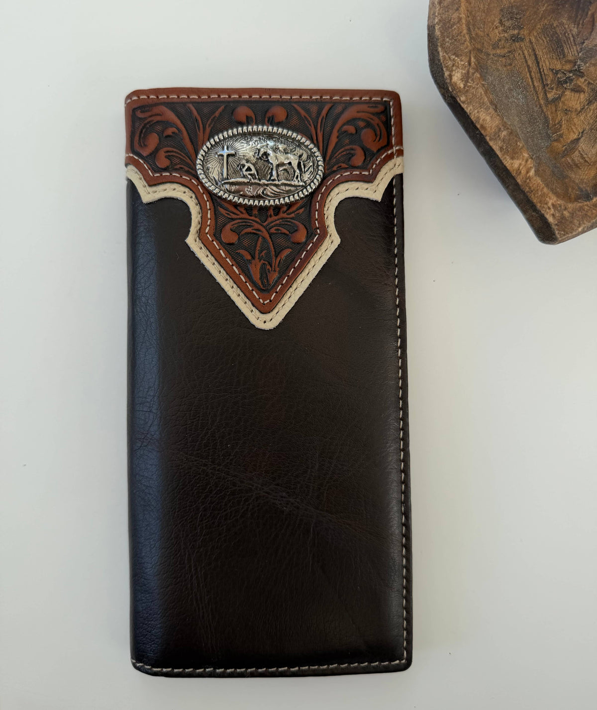 Bifold Wallet Genuine Tooled Leather Bi-Fold Wallet: Star - Black