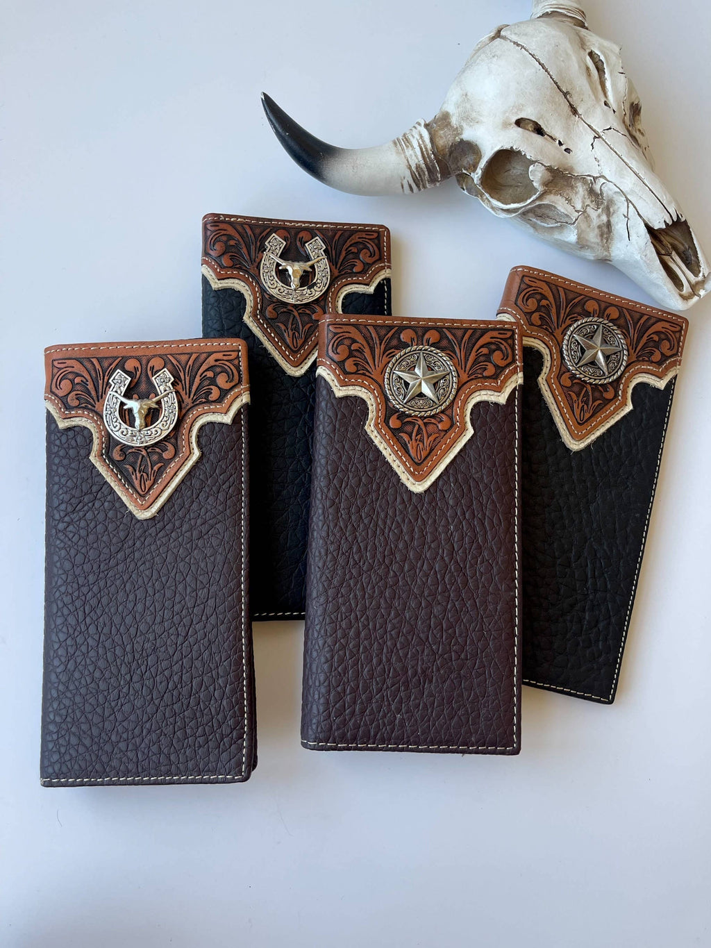 Bifold Wallet Genuine Tooled Leather Bi-Fold Wallet: Star - Black